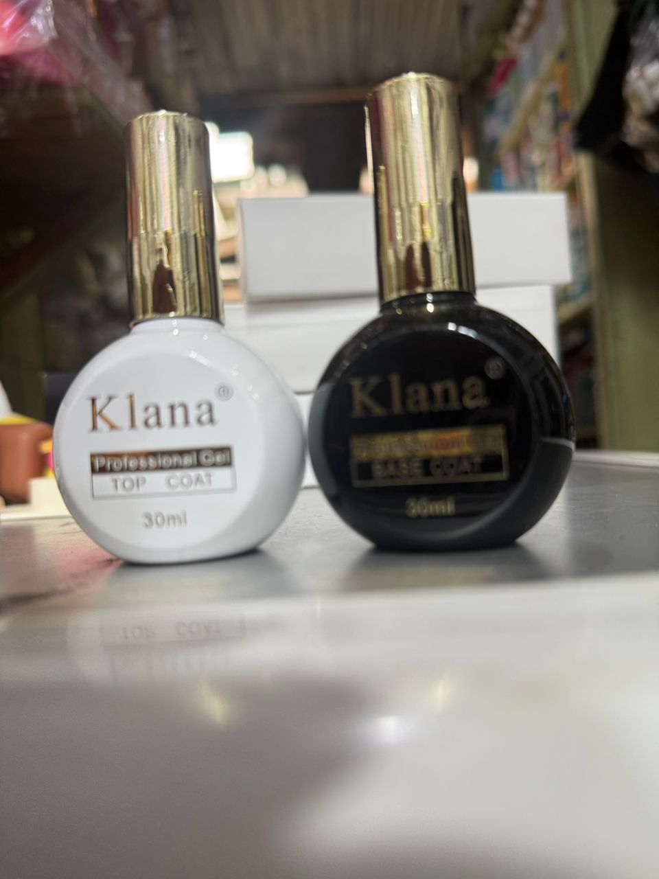 Klana top and base coat in 60ml