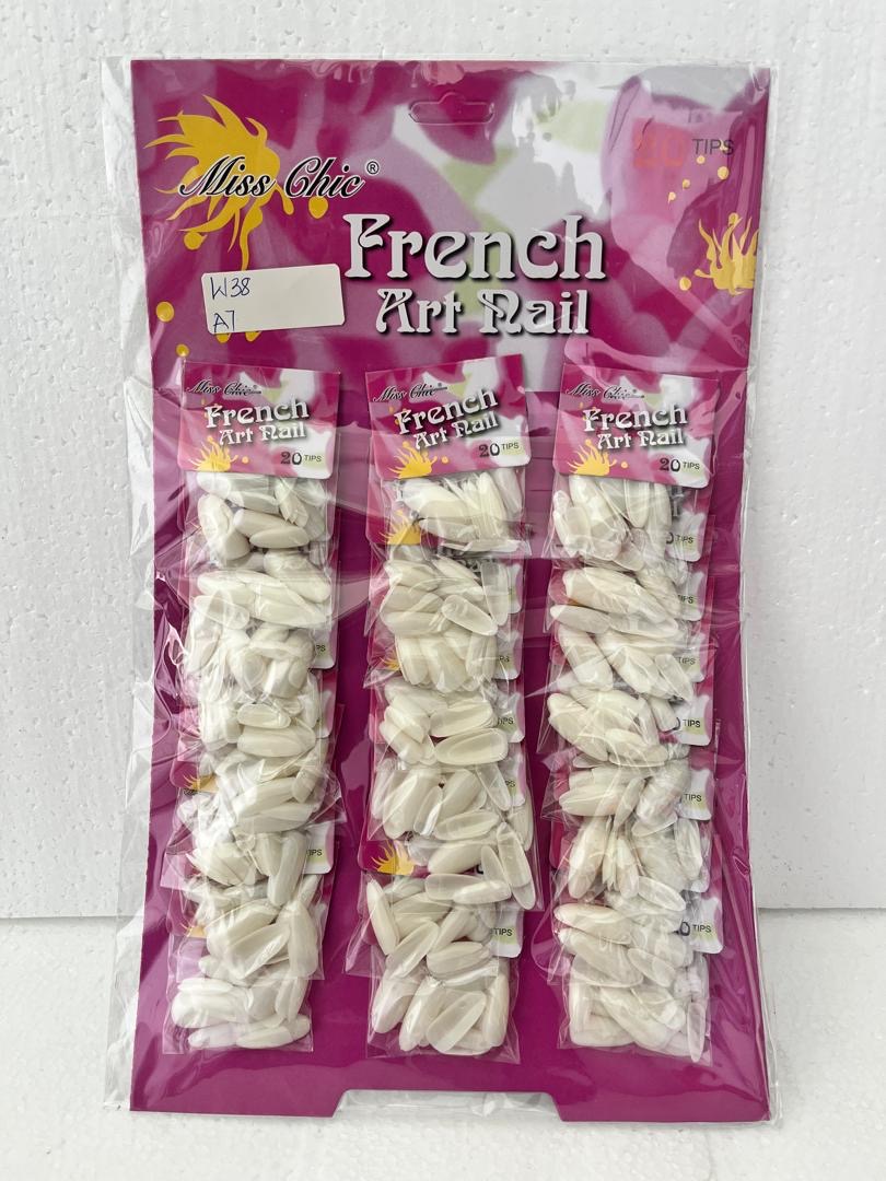 French  nails white